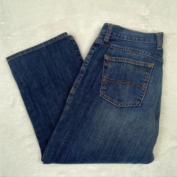 Lucky Brand Classic Fit Straight Crop Jeans - Picture 8 of 9